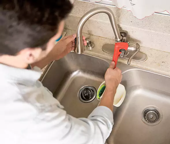Professional Sink Repair Specialist in Manhattan, NY: Schedule Reliable Sink Fixing Services with Us