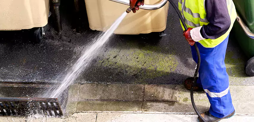 Jet Drain Cleaning in Manhattan